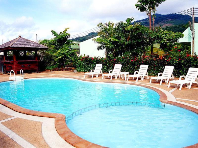 Baantonsai Garden Resort Patong Bagian luar foto