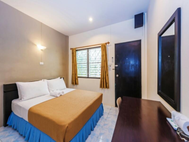 Baantonsai Garden Resort Patong Bagian luar foto